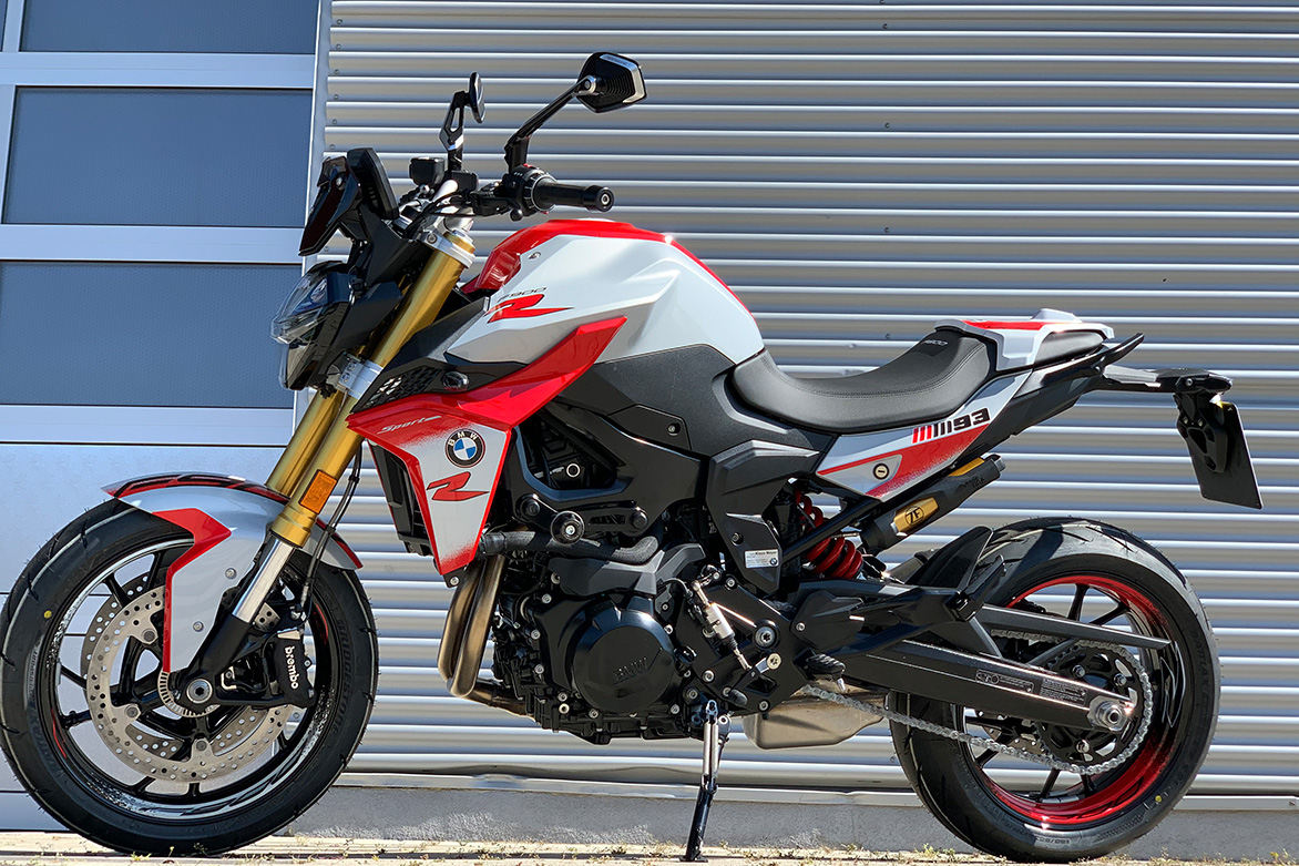 BMW F900R
